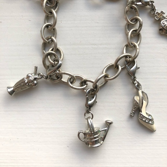 Whimsical & feminine silver charm bracelet - Picture 3 of 7
